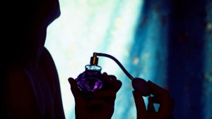 Perfume-spray-620