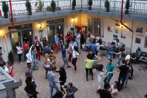 13533315_1392542690760648_2259455899732936964_n